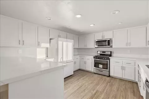 21900 San Gabriel Dr, Tehachapi, CA 93561 photo 10