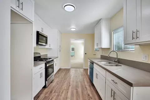 3050 Lime St, Riverside, CA 92501 photo 8