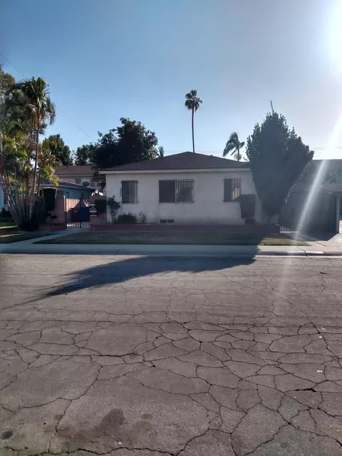 8354 La Villa St, Downey, CA 90241