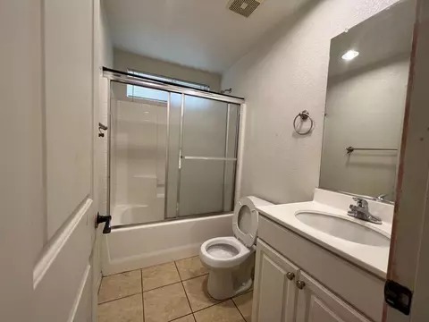 44254 E 27th St, Lancaster, CA 93535 photo 6