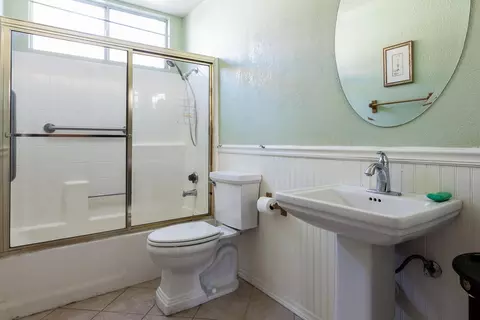 45214 Pickford Ave, Lancaster, CA 93534 photo 13