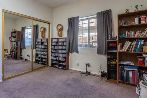 45214 Pickford Ave, Lancaster, CA 93534 photo 14