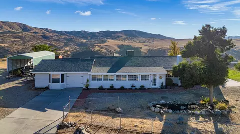 23708 Fir Dr, Tehachapi, CA 93561 photo 3