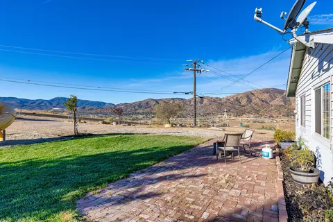 23708 Fir Dr, Tehachapi, CA 93561 photo 11