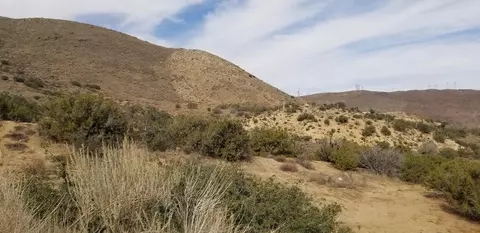 Crystal Road, Acton, CA 93510