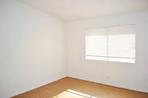 4716 Katrina Pl, Palmdale, CA 93552 photo 8