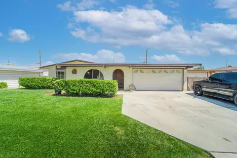 453 E Lingard St, Lancaster, CA 93535 photo 1