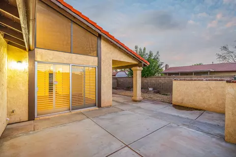 1308 Franklin Ave, Lancaster, CA 93535 photo 4