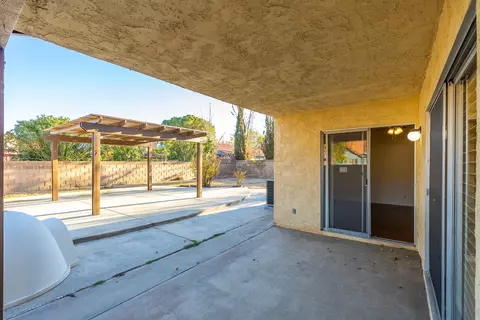 1308 Franklin Ave, Lancaster, CA 93535 photo 29