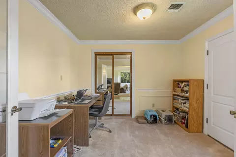 22470 Vaquero Dr, Tehachapi, CA 93561 photo 4