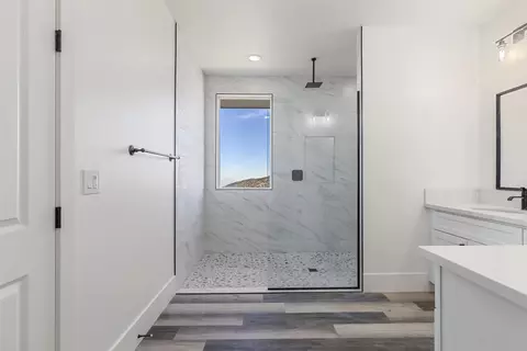 24300 Jacaranda Dr, Tehachapi, CA 93561 photo 20