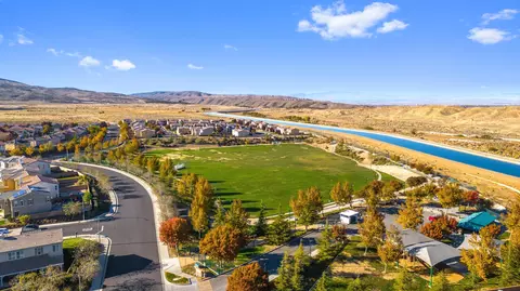 37532 Ruby Red Ln, Palmdale, CA 93551 photo 33