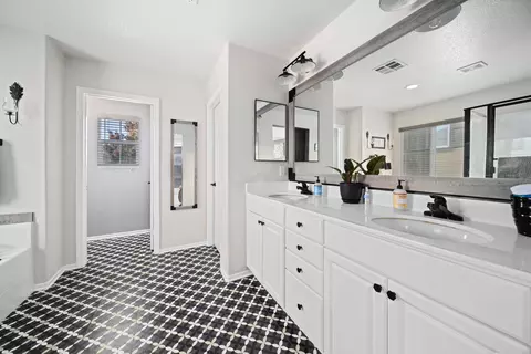 37532 Ruby Red Ln, Palmdale, CA 93551 photo 16