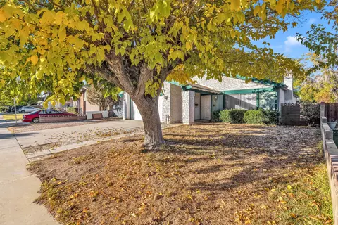44509 13th St E, Lancaster, CA 93535 photo 3