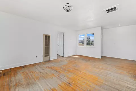433 E Avenue R4, Palmdale, CA 93550 photo 7