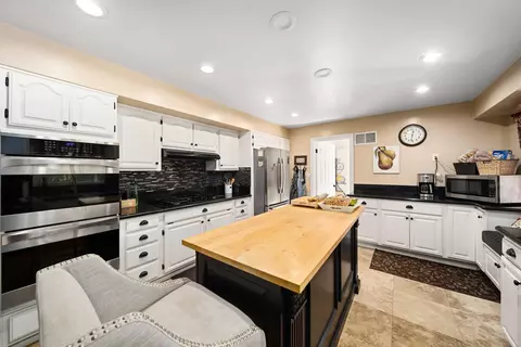 44584 Lowtree Ave, Lancaster, CA 93534 photo 12