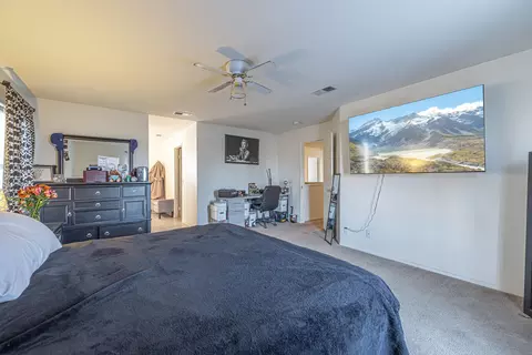 1815 Hart St, Lancaster, CA 93534 photo 15