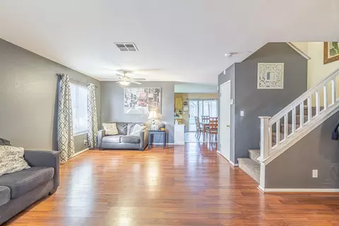 1815 Hart St, Lancaster, CA 93534 photo 3