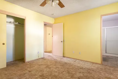 1601 E Newgrove St, Lancaster, CA 93535 photo 9