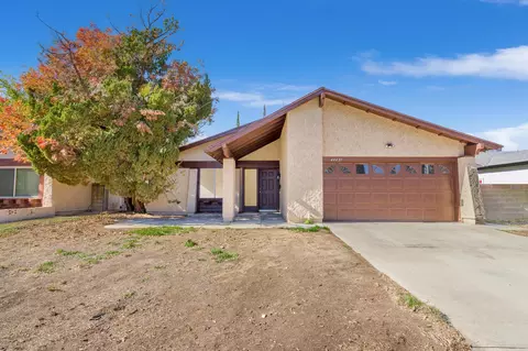 44431 Fenhold St, Lancaster, CA 93535 photo 1