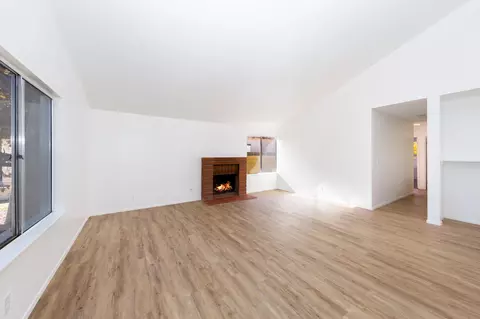 44431 Fenhold St, Lancaster, CA 93535 photo 4