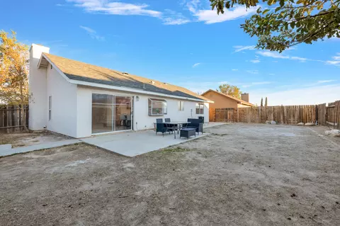 45923 Primrose Dr, Lancaster, CA 93534 photo 23