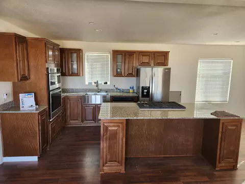 17364 Lancaster Rd, Lancaster, CA 93536 photo 25