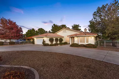27953 Scenic Ct, Helendale, CA 92342 photo 3