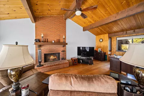 29340 Surrey Way, Tehachapi, CA 93561 photo 6