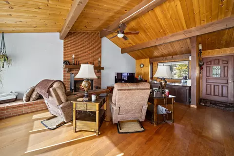 29340 Surrey Way, Tehachapi, CA 93561 photo 5