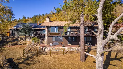29340 Surrey Way, Tehachapi, CA 93561