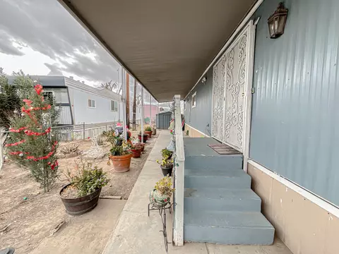 2515 E Ave I #SPC W17, Lancaster, CA 93535 photo 3