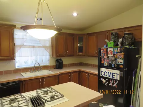 24721 Nyamazi Ct, Tehachapi, CA 93561 photo 13