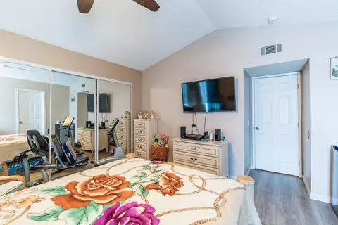 44005 Glenraven Rd, Lancaster, CA 93535 photo 17