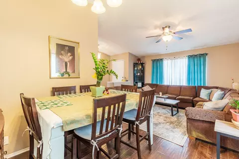 44005 Glenraven Rd, Lancaster, CA 93535 photo 10