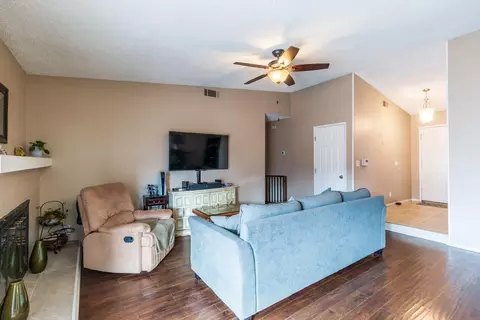 44005 Glenraven Rd, Lancaster, CA 93535 photo 14