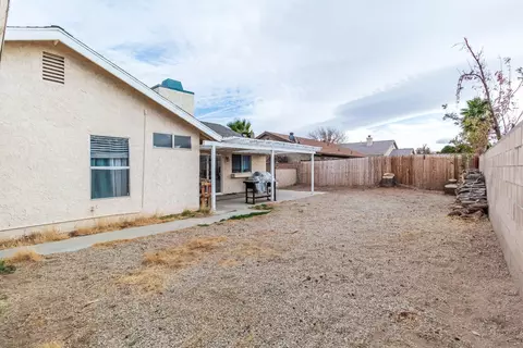 44005 Glenraven Rd, Lancaster, CA 93535 photo 29