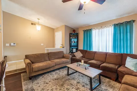 44005 Glenraven Rd, Lancaster, CA 93535 photo 7
