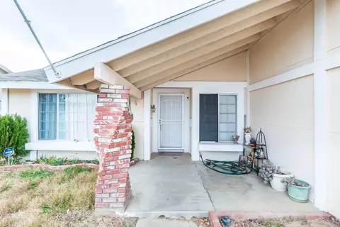 44005 Glenraven Rd, Lancaster, CA 93535 photo 5