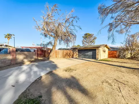 15570 M St, Mojave, CA 93501 photo 41