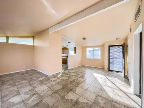15570 M St, Mojave, CA 93501 photo 6