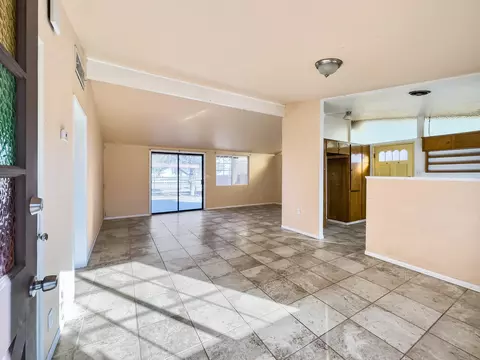 15570 M St, Mojave, CA 93501 photo 3