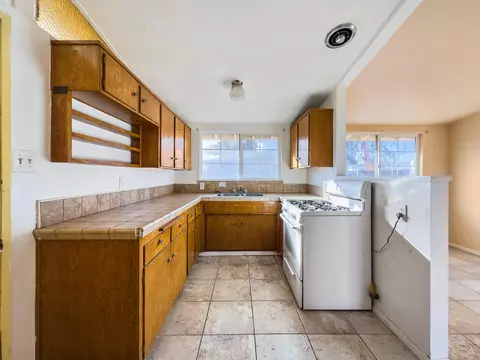 15570 M St, Mojave, CA 93501 photo 14