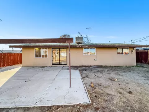 15570 M St, Mojave, CA 93501 photo 37