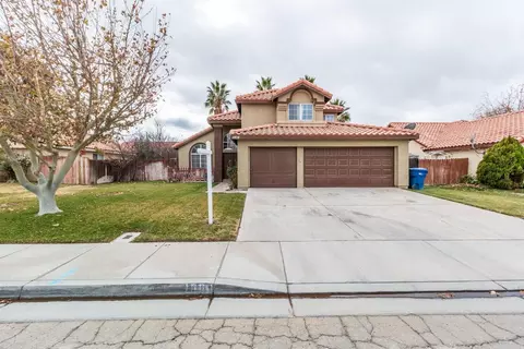 1808 E Milling St, Lancaster, CA 93535 photo 4