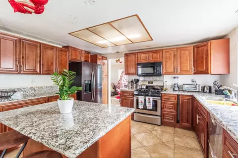 1808 E Milling St, Lancaster, CA 93535 photo 9