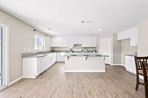 2836 Hemlock Rd, Palmdale, CA 93551 photo 9