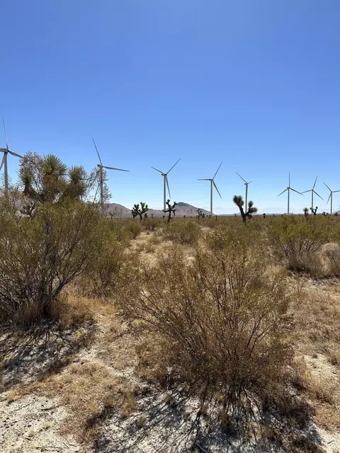 Vic 60th St W & Mountain View, Mojave, CA 93501 photo 2