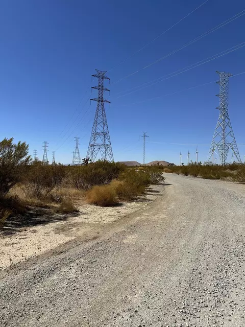 Vic 60th St W & Mountain View, Mojave, CA 93501 photo 5