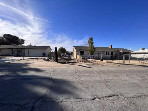 40645 E 168th St, Lancaster, CA 93535 photo 3
